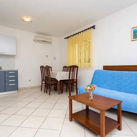 Apartments Crnekovic IV Baska  Exterior photo