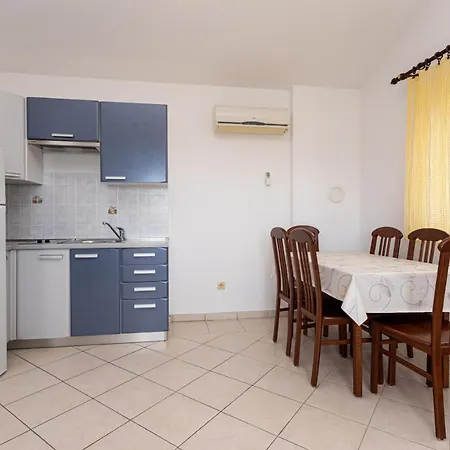Apartments Crnekovic IV Baska  Exterior photo