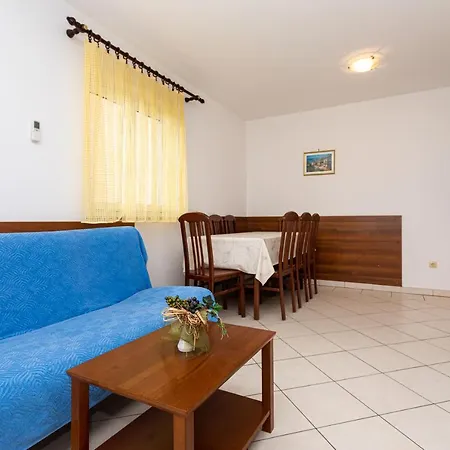 Apartments Crnekovic IV Baska  Exterior photo