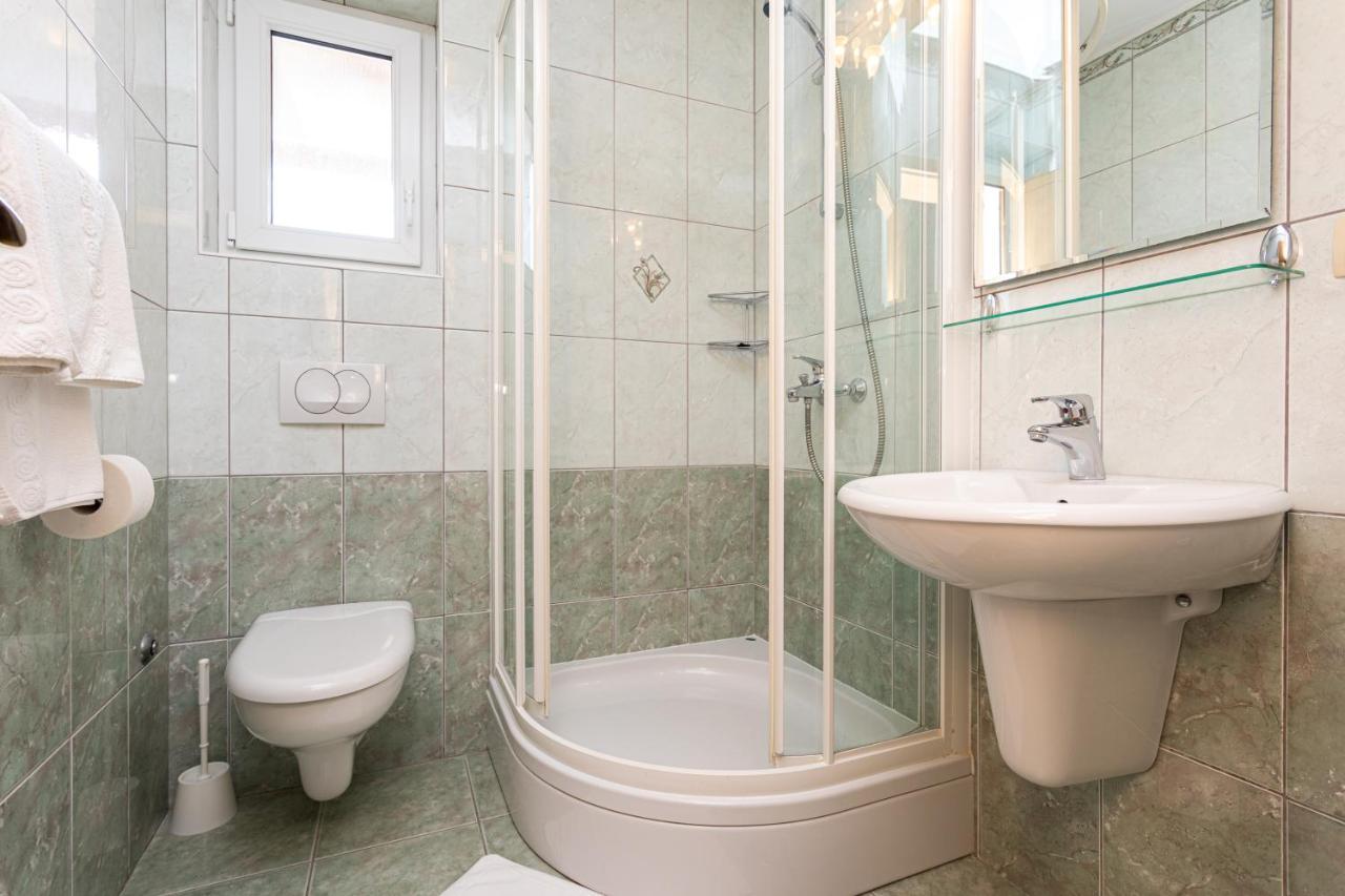 Apartment Crnekovic Iv