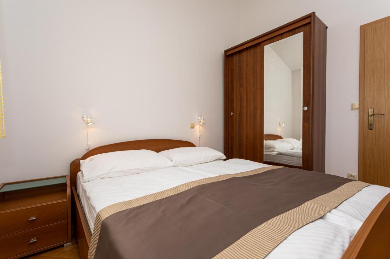 Apartment Crnekovic Iv *